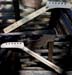 ZUUL_CHECKER_FRANK_BANANA_NECK_1200_00